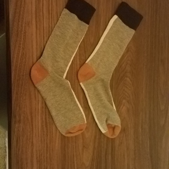 assorted socks shoe size 7-12 - Picture 6 of 8